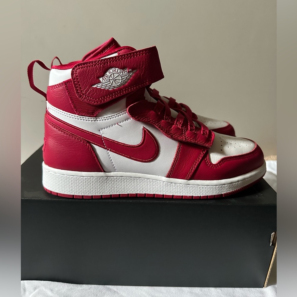 Air Jordan 1 HI FLYEASE Sz 6.5Y